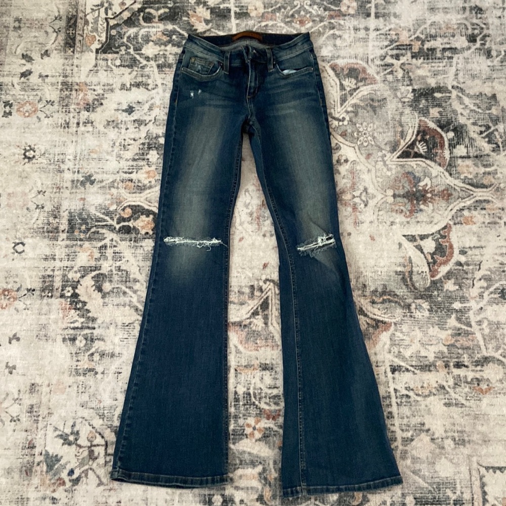 Joes jean. Ripped at knee. Flare at bottom